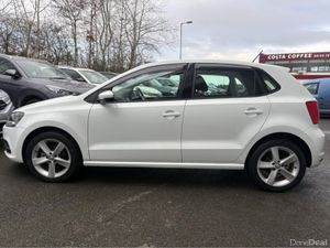 Volkswagen Polo 1.2 PETROL HIGHLINE AUTO **CLASS S - Image 4