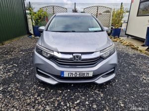 2017 Honda Shuttle Hybrid Nct 03/27 Tax 04/26 - Image 3