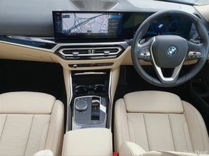 BMW 3-Series 330e Sport Saloon - Image 4