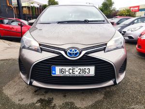 161 TOYOTA YARIS HYBRID AUTOMATIC V.Low KM 12 MONT - Image 2