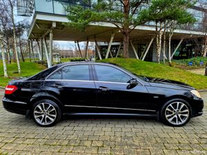 MERCEDES E200 CDI ELEGANCE - Image 2