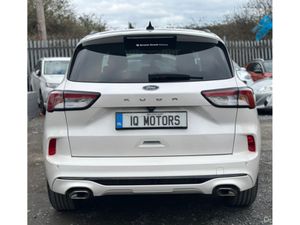 Ford Kuga ST-LINE X EDITION EC 2022 - Image 3