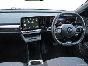 Renault Megane E-Tech EV40 130hp Techno - Image 2