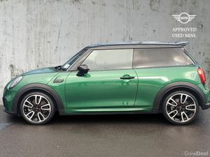Mini Cooper 3-Door Cooper S Sport - Image 4