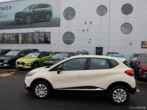 Renault Captur 2017 - Image 2