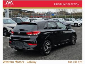 Hyundai i30 Diesel - Reversing Camera - Carplay Bu - Image 4