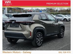 Toyota Yaris Cross 1.5 Hybrid Luna Sport - Image 4