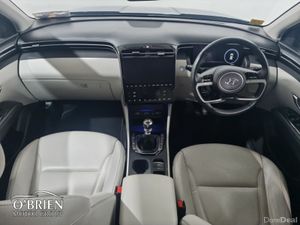 Hyundai Tucson 2WD Executive Plus - Image 2
