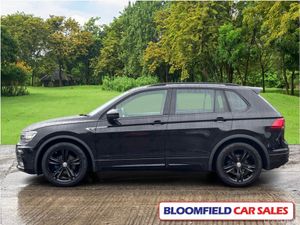 Volkswagen Tiguan 4 MOTION R-LINE , DSG // IMMACUL - Image 4