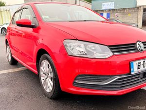 Volkswagen Polo 2016 - Red - Image 2