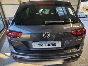 16 VOLKSWAGEN TIGUAN HIGHLINE **LOW KMS** - Image 4