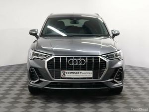Audi Q3 TFSIe S line - Image 2