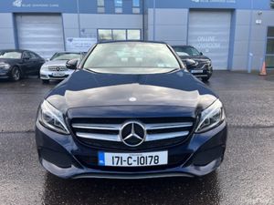 200 AVANTGARDE AUTO PETROL LOW LOW MILEAGE - Image 2