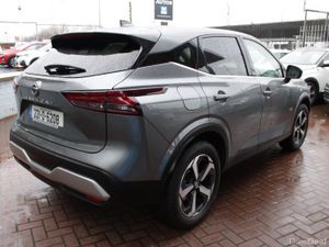 1.3 HYBRID SV PREMIUM EDITION WITH ONLY 40,000 KMS - Image 4