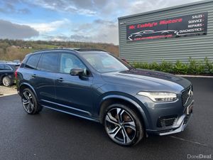 2022 Volvo XC90 R Design T8 Recharge PHEV Pan Roof - Image 2