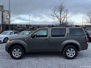 *1 OWNER* 2006 Nissan Pathfinder 2.5 Xtreme Plus - Image 4