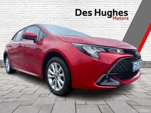 Toyota Corolla 2023 Hybrid Luna Hatch - Image 3