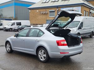 Skoda Octavia 1.2 TSI  Automatic - Image 2