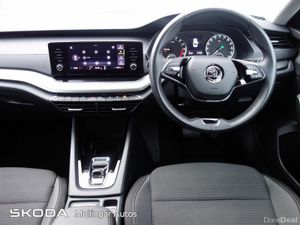 Skoda Octavia OCTAVIA AMB 2.0TDI 115HP DSG - Image 2