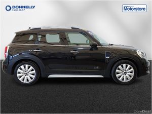 MINI Countryman Diesel Hatchback Cooper - Image 4
