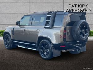 Land Rover Defender Diesel Estate X-Dynamic HSE - Image 2