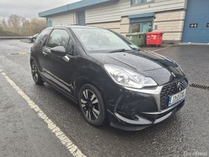 DS DS3 / 2017 / 1.2 PETROL / MANUAL / NCT & TAX - Image 4