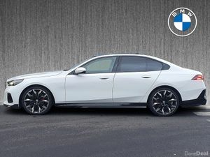BMW 5-Series 520i M Sport Pro Saloon - Image 3