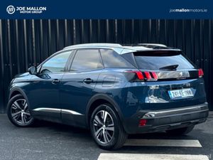 Peugeot 3008 HYBRID2 180bhp PHEV Allure - Image 2