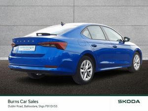 Skoda Octavia OCTAVIA AMB 1.0TSI 110HP - Image 4