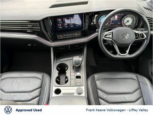 Volkswagen Touareg COMMERCIAL 3.0 TDI 4M 231BHP *€ - Image 2
