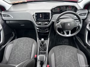 2018 PEUGEOT 2008 1.2 PETROL PURETEC - Image 2