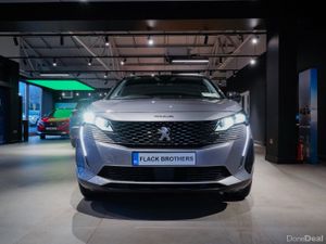 2023 Peugeot 5008 Allure 1.5 BlueHDi 130bhp Manual - Image 3