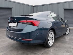 Skoda Octavia 211’ Style 1.0 LOW MILEAGE/NICE SPEC - Image 4