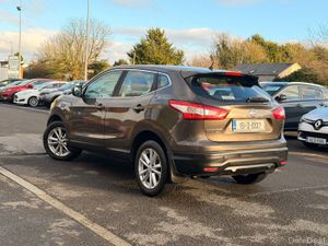 Nissan Qashqai 2015 1.2 petrol - Image 3