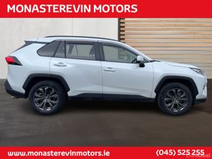 Toyota RAV4 HYBRID SOL 4DR AUTO - Image 4