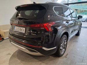 Hyundai Santa Fe Plug In Hybrid Auto 7 Seater - Image 2