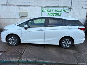 Honda Shuttle DAA-GP7 5DR AUTO - Image 4