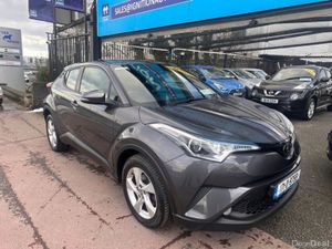Toyota C-HR 1.2 PETROL, FULL HISTORY, FINANCE, WAR - Image 3