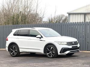 Volkswagen Tiguan R-LINE - MASSIVE SPEC - Image 4