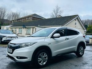 Honda Vezel 2015 1.5 Hybrid Auto - Image 4