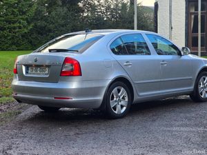 2013 SKODA OCTAVIA 1.6 TDI EXCLUSIVE - Image 4