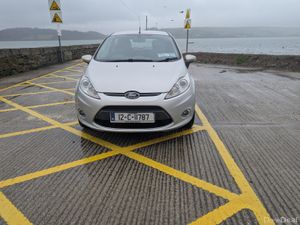 Ford Fiesta 1.4 Tdci  2012 - Image 2
