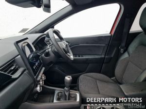 Renault Captur TCe 90  Rive Gauche - Image 4