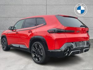 BMW XM 50e - Image 2