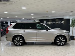 Volvo XC90 T8 PLUS DARK AWD=ONLY 10000 MILES//PAN - Image 2