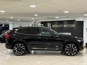 Volvo XC60 T8 ULTRA AWD=BLONDE INTERIOR//PAN ROOF/ - Image 2