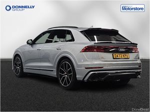 Audi Q8 Diesel Estate Black Edition - Image 3