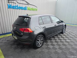 2016 Volkswagen Golf 1.2 Automatic TSI Trendline - Image 4
