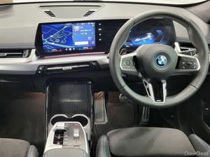 BMW iX1 eDrive20 M Sport - Image 4