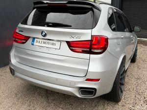 BMW X5 40E 2.0 M Sport Pan Roof Low KM - Image 4